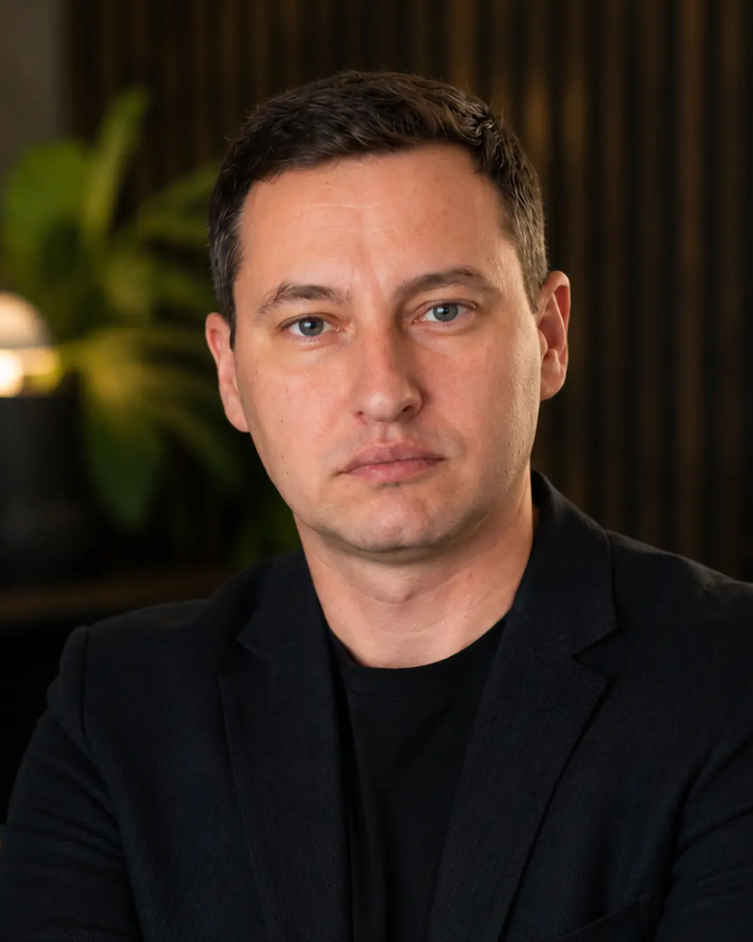 Виктор